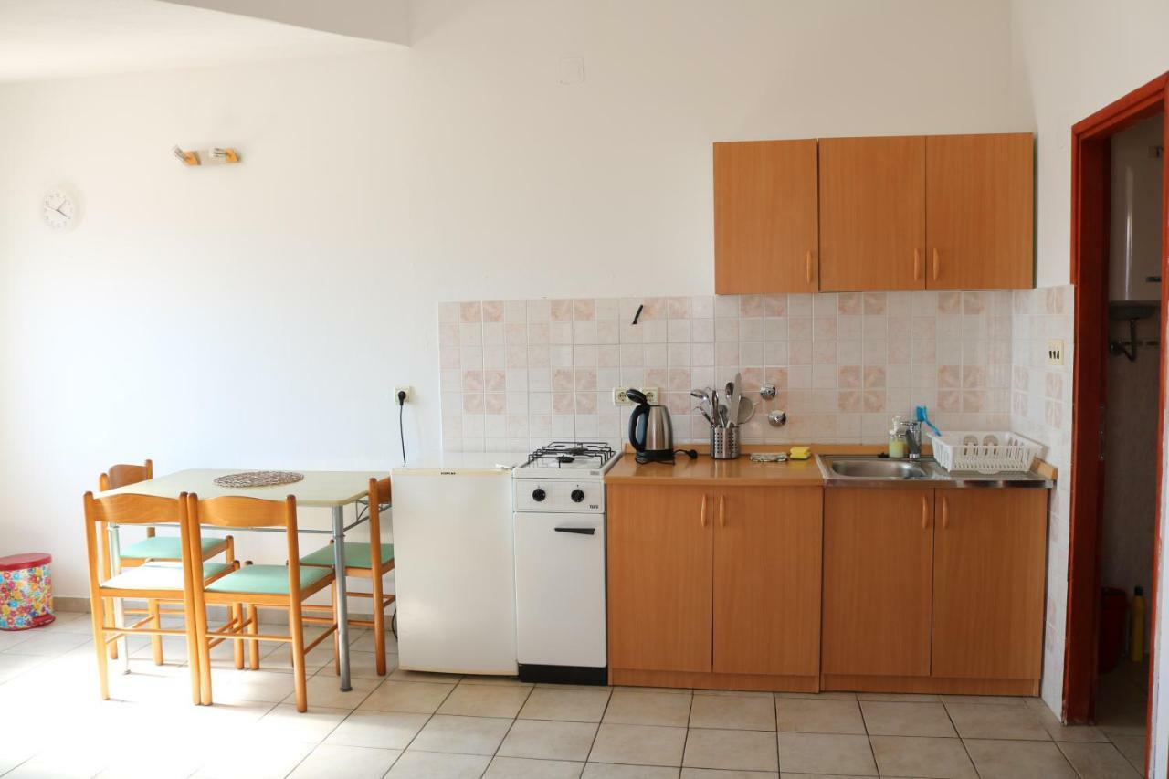 Apartments Niko Trogir Exterior foto